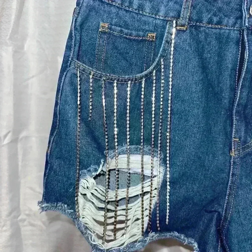 Denim Blvd Bedazzled Destressed Denim Shorts Blue M Size - Picture 6 of 13